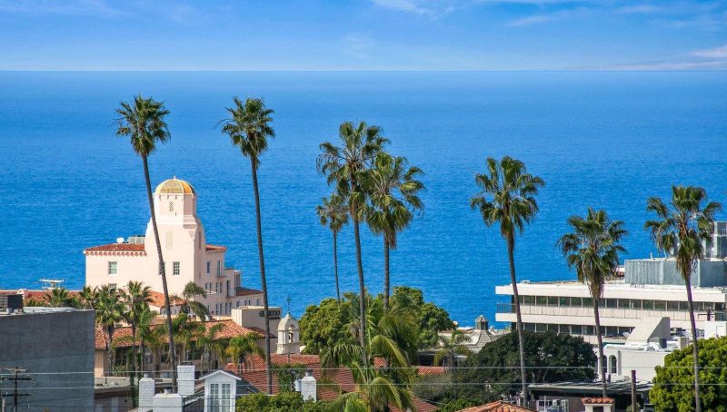 7651 Country Club La Jolla CA